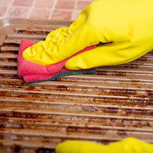 Clean Your Grill Pan