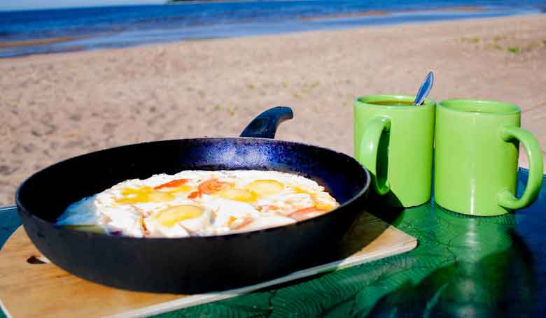 What Do You Eat For Breakfast When Camping? – 15 Ideas!