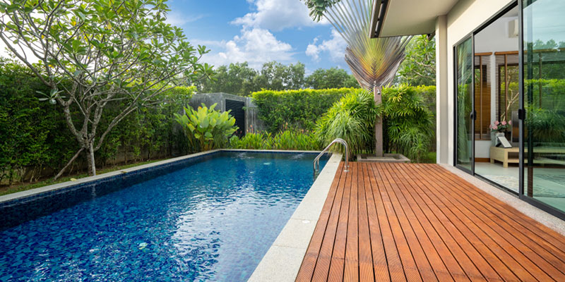 How to Paint a Pool Deck and Does Deck Paint Need Primer? - KnowBend