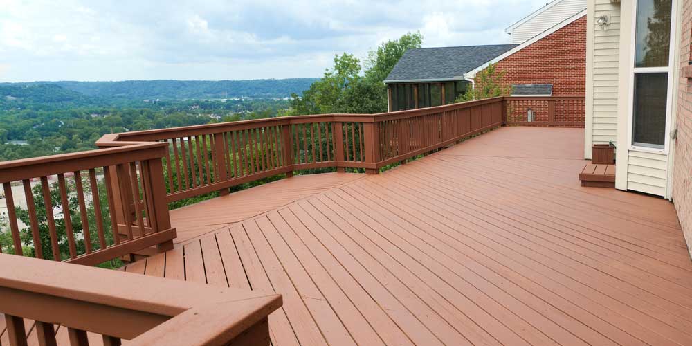 what is the best paint to use on a wooden deck